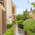 Tailored Stays - Central Cambridge, River Walk Apartments